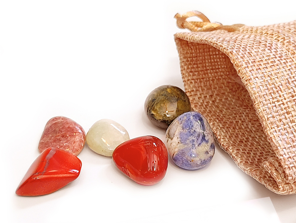 https://www.doctorgavrielov.com/en/product-category/healing-gem-stones-kits/